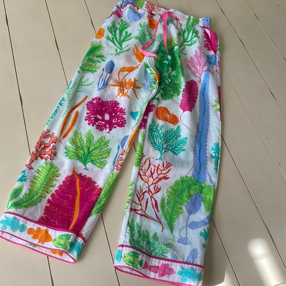 Gretchen Scott PJ Set - Sea Sway - Picture 9 of 16